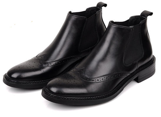 Brogue Style Männer Fußgelenkstiefel Slip On Full Grain Leder Größe angepasst
