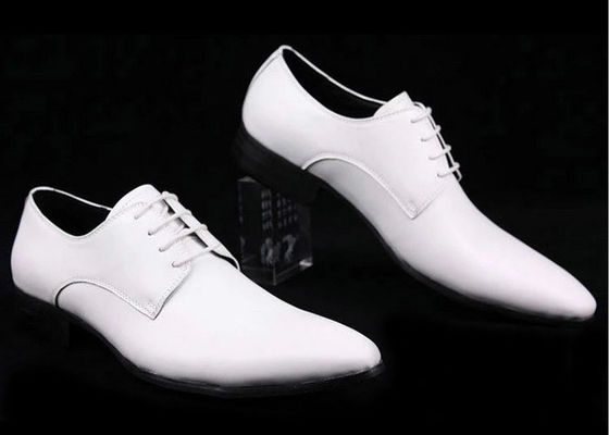 Weißes Leder Männers Hochzeitskleid Schuhe Komfortabel / Atmung / Warm mit Kalbsleder