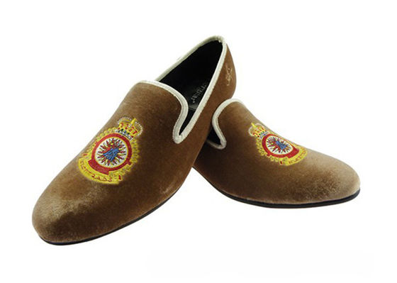 Gelb, königlich, gelb, Lederloafers für Männer, royalschmiedete, lässige Loafers für Männer.