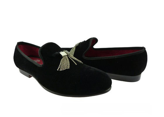 Geschneiderte Broderierte Männer Samt Loafers Slip On Männer Fahrmoccasins