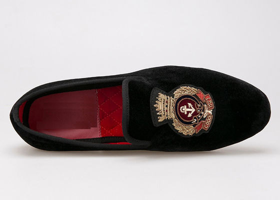 Logo Broderierte Samtloafers Royal Style Luxus-Sandalen für Männer