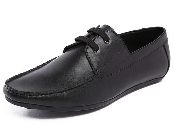Weißes Kuhleder, Business-Casual-Schuhe, Original Design, modernes Herren-Slip On Loafers.
