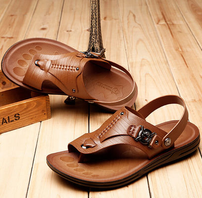 Braune Leder Sandalen für Männer / Sommersandalen für Männer mit Buckelband