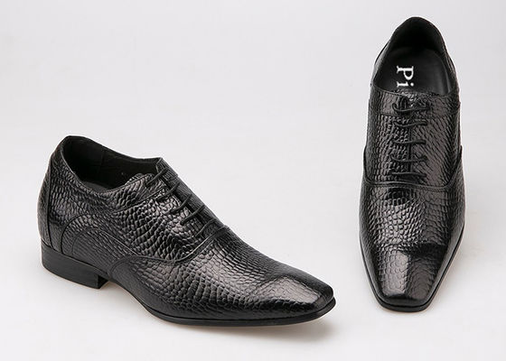 7cm Höhen steigende Aufzugsschuhe, scharfe Zehen schwarze Patent Lederschuhe Oxford