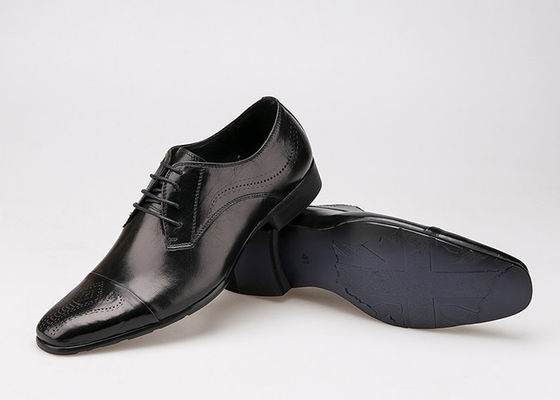 Business-Dress-Schuhe für Männer, britischer Stil, echtes Leder, Spitzen, Brogue-Schuhe