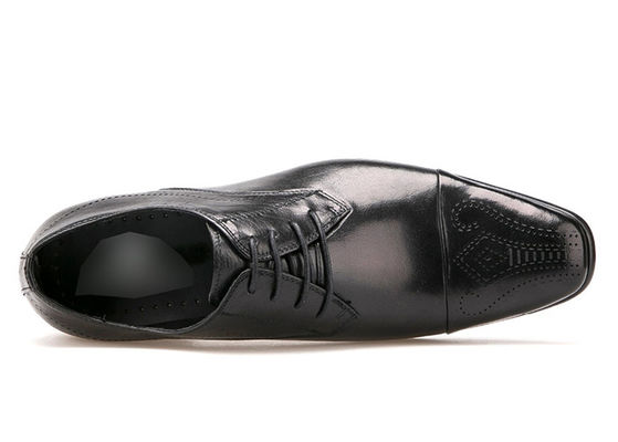 Lace - Up Herren Lederkleid Schuhe Wasserdicht Britischer Stil Herren Schwarze Brogue Schuhe