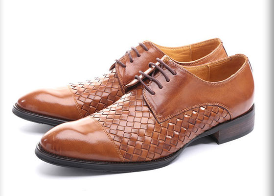 Party / Hochzeit Männer Formalkleid Schuhe Runde Zeh Männer Braune Derby Schuhe