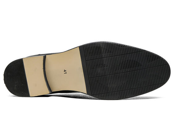 Fläche Männer Schwarze Oxford Schuhe Bequeme Insohlen Schnürsenkel Geschäftskleider Schuhe