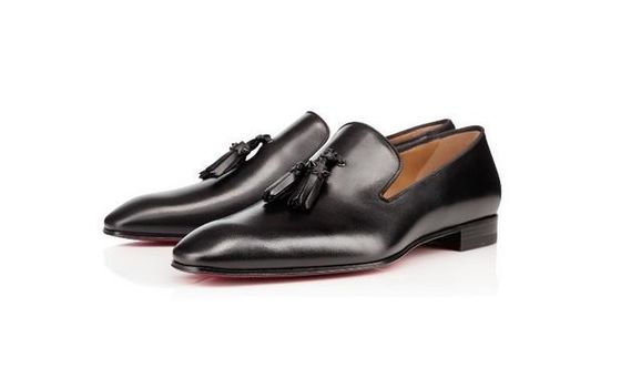 Hochklasse-Männer Kleid Schuhe Patent Leder Quadratzehe Tennis Masculino Flat Rivet