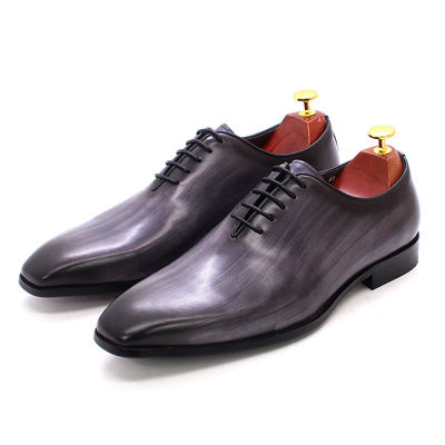Echtes Leder Männer-Schuhe Italien Stilvolle schwarze / braune Business-Schuhe