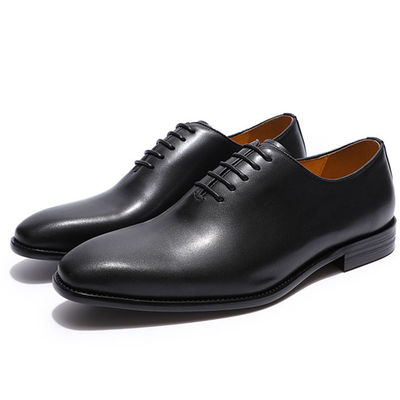 Echtes Leder Männer-Schuhe Italien Stilvolle schwarze / braune Business-Schuhe