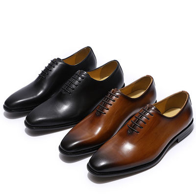 Echtes Leder Männer-Schuhe Italien Stilvolle schwarze / braune Business-Schuhe