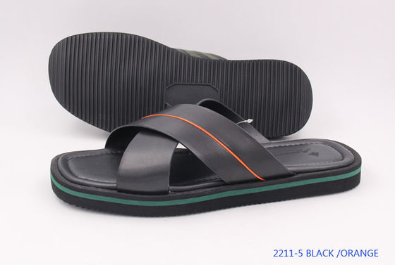 Stilvolle Strandflipflops Gummisohle Sandalen für langlebigen Komfort