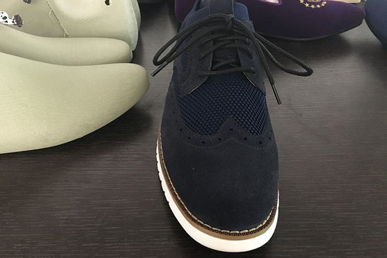 Schuhen für Männer aus Gewirken, Atemfreudiges Flyknit, Leichtgewicht