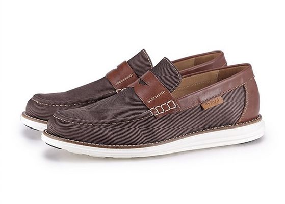 Luxus Slip On Casual Schuhe für Männer EVA Leichtgewicht Sohle Schuhe
