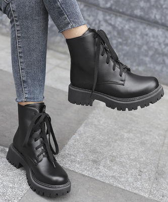 Kautschuk-Sohle Damenleder Stiefel Schwarz Militär-Stil Stiefel für Standards