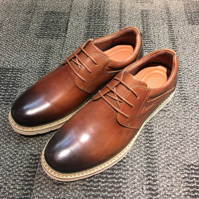 Schnürsenkel, Spaziergänger, Lederschuhe, schwarze Schuhe.