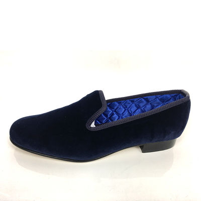 Gesundes modernes Herren Bootsschuh, Schlitten auf Weißloafers Öko-Materialien