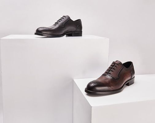 Klassische PU-Schuhe für Männer, Formskleidung, Oxford-Stil, handgefertigte Schuhe für Geschäfte