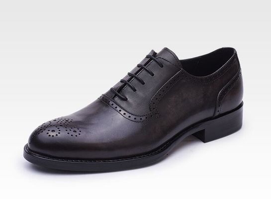 Klassische PU-Schuhe für Männer, Formskleidung, Oxford-Stil, handgefertigte Schuhe für Geschäfte