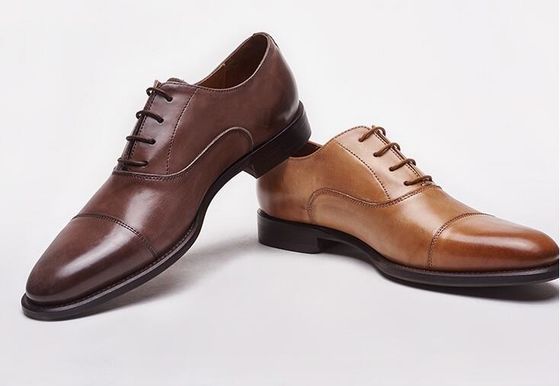 Geschäfts- / Hochzeitskleid für Männer Schuhe Bullock Echtleder Spitze Brogues