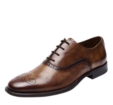 Schuhe mit Schnürsenkeln für Männer