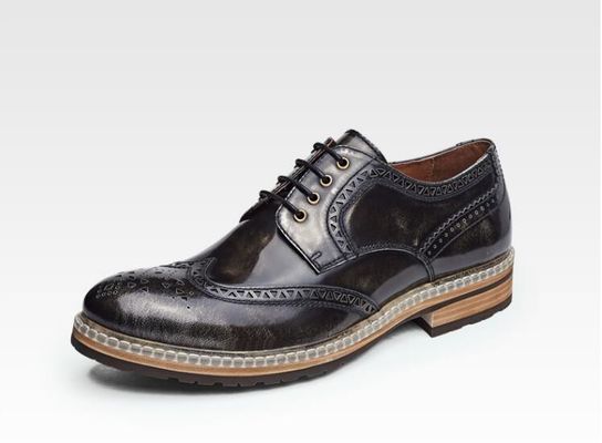 Mode italienischer Designer Männer Formalkleid Schuhe Echtleder Flach Luxus Hochzeitsschuhe