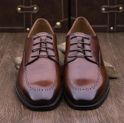 Round Toe Männer Leder Loafers Schädel Stil Oxford Schlupf auf Flächen Schuhe für die Party