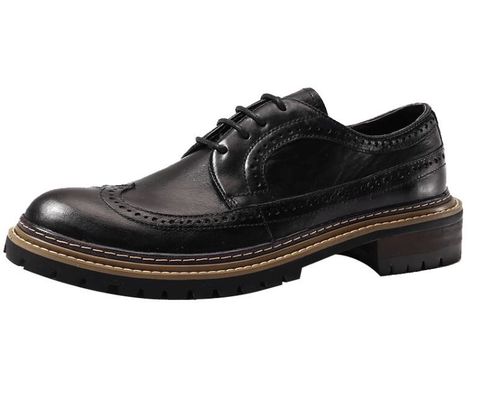Frühling / Herbst Männer Casual Schuhe Runder Zeh Männer Schwarzes Leder Loafer Schuhe