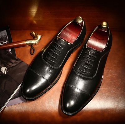 Echtes Leder mit Auskleidung Formalschuhe für Geschäftszwecke Bequeme Herren-Schuhe