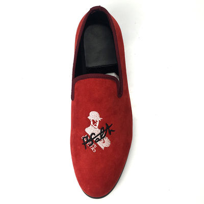 Rot-Männer-Velvet-Loafers Schädel-Stil Custom-Männer-Flach-Casual-Schuhe Muster verfügbar