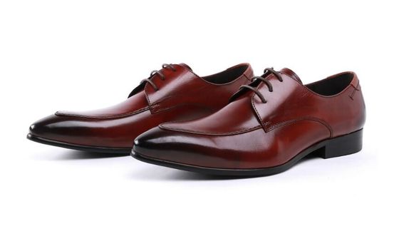 Prägte Design Patent Leder schwarze Schuhs, Schuhschnürchen