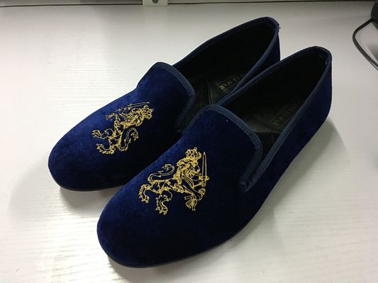 Langlebige Männer-Velvet-Loafers Runde Zehen-Männer-Blaue Suede-Schuhe