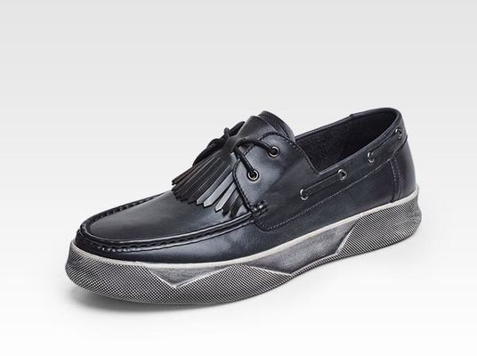 Retro Casual Männer Flachschuhe Custom Mens Leder Fahrschuhen mit Tassels