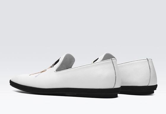 Handgemalte, flache, weiche Leder-Loafers, gedruckte Herren-Loafers mit Muster