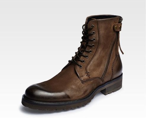 Stiefel für Männer mit Schnürsenkeln