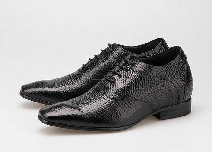 7cm Höhen steigende Aufzugsschuhe, scharfe Zehen schwarze Patent Lederschuhe Oxford