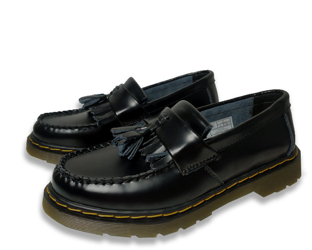 Schwarze Frauen Adrian Tassel Leder Loafers Größe für formelle / lässige angepasst