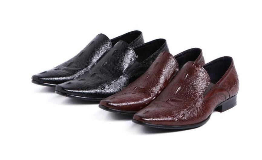 Normalgroße geschnitzte Leder-Dress-Schuhe für Männer, Spitzenzehen Freizeitschuhen