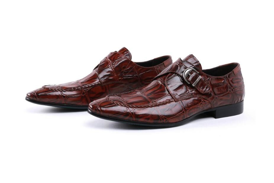 Handgefertigte helle Lederschuhe Brogues Formelle braune Geschäftsschuhe für Abendparty-Kleidung